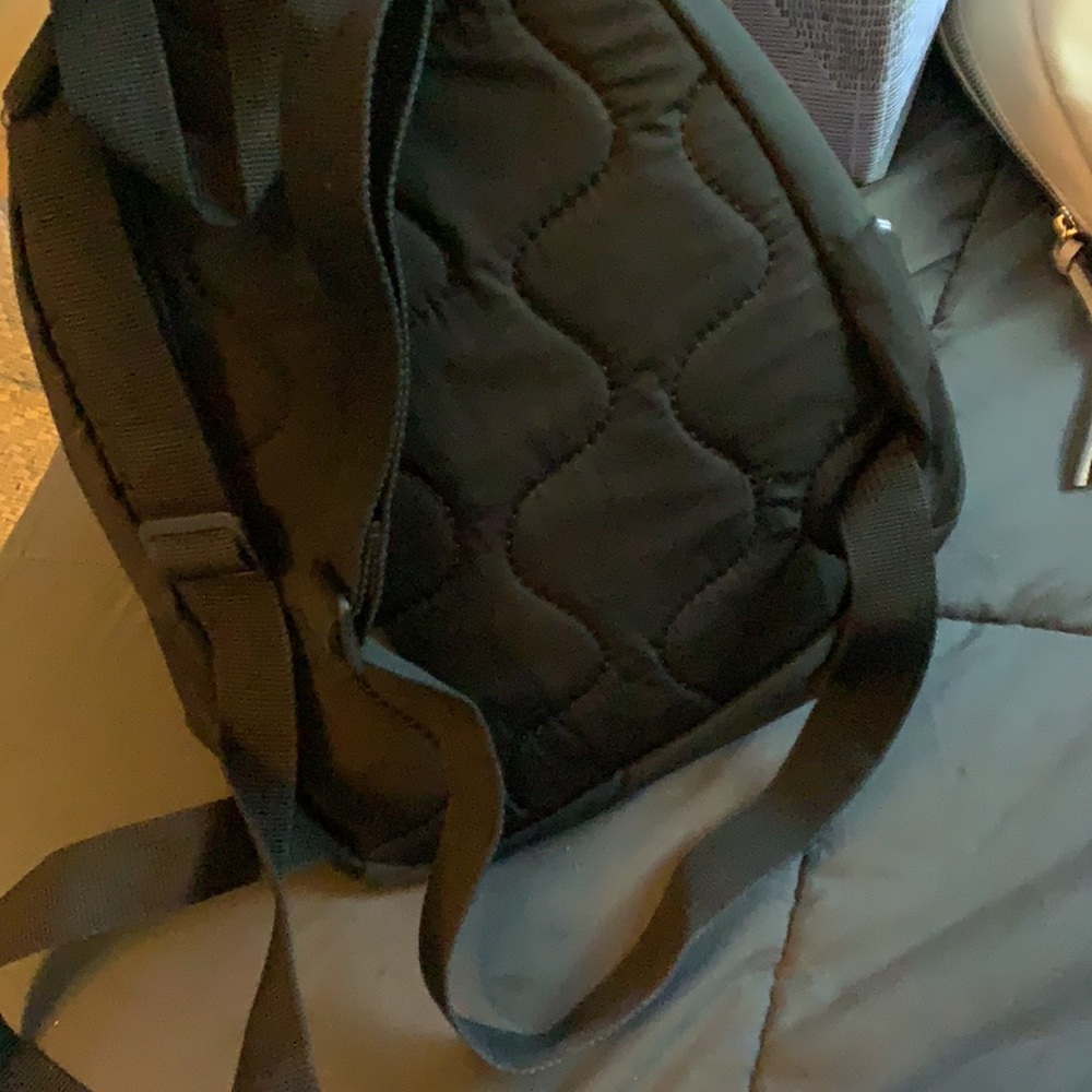 A black and white adidas bag - Picture 4 of 4